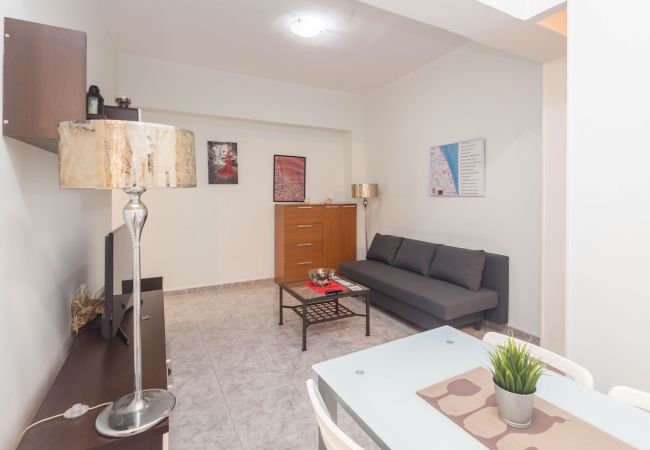 Apartamento en Las Palmas de Gran Canaria - 3BR Urban Flat - Centric & Confortable