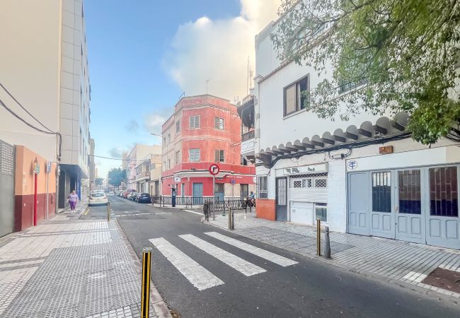 Apartamento en Las Palmas de Gran Canaria - 3BR Urban Flat - Centric & Confortable Apartamento en Las Palmas de Gran Canaria - 3BR Urban Flat - Centric & Confortable