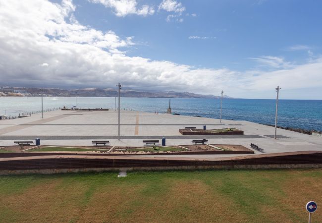 Apartamento en Las Palmas de Gran Canaria - Bright 2BR Flat – Beachfront Las Canteras 2 Apartamento en Las Palmas de Gran Canaria - Bright 2BR Flat – Beachfront Las Canteras 2