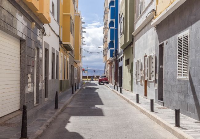 Apartamento en Las Palmas de Gran Canaria - Bright 2BR Flat – Beachfront Las Canteras 2 Apartamento en Las Palmas de Gran Canaria - Bright 2BR Flat – Beachfront Las Canteras 2