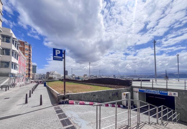 Apartamento en Las Palmas de Gran Canaria - Bright 2BR Flat – Beachfront Las Canteras 3 Apartamento en Las Palmas de Gran Canaria - Bright 2BR Flat – Beachfront Las Canteras 3