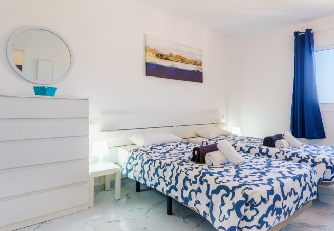 Apartamento en Arona - Suntower Arona - Amazing SeaViews, Pools & Beach Apartamento en Arona - Suntower Arona - Amazing SeaViews, Pools & Beach
