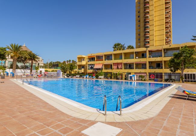 Apartamento en Arona - Suntower Arona - Amazing SeaViews, Pools & Beach Apartamento en Arona - Suntower Arona - Amazing SeaViews, Pools & Beach