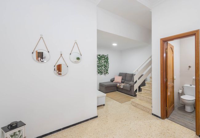 Apartamento en Telde - Melenara Beach - Cozy Ground-Floor Flat B Apartamento en Telde - Melenara Beach - Cozy Ground-Floor Flat B