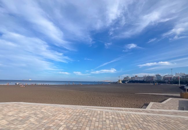 Apartamento en Telde - Melenara Beach - Cozy Ground-Floor Flat B Apartamento en Telde - Melenara Beach - Cozy Ground-Floor Flat B