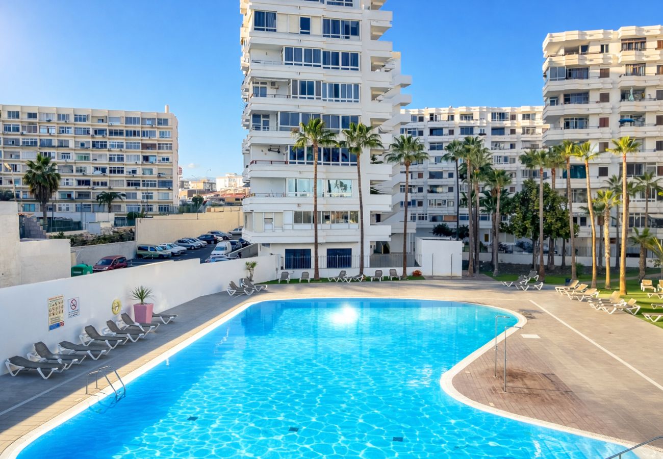 Apartamento en Playa del Ingles - Vintage Flat - Terrace & Pool