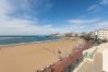 Apartment in Las Palmas de Gran Canaria - Beachfront APT Las Canteras 3 - Sea Views Terrace 