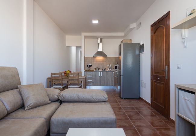 Apartment in Santa Lucía de Tirajana - La Madera 1A Urban Home near the Airport - Wifi Apartment in Santa Lucía de Tirajana - La Madera 1A Urban Home near the Airport - Wifi