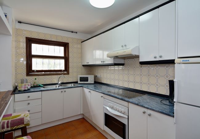 Villa in Puerto del Carmen - 3BR Beach House - Solarium & Shower Terrace Villa in Puerto del Carmen - 3BR Beach House - Solarium & Shower Terrace