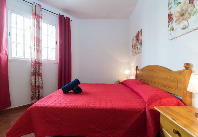 House in Vecindario - Private Solarium - 2BR House Near the Airport House in Vecindario - Private Solarium - 2BR House Near the Airport