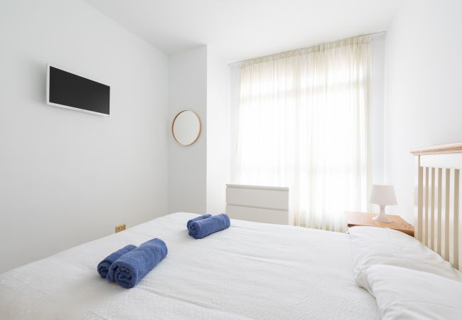 Apartment in Las Palmas de Gran Canaria - Centric 2BR Flat 5 min Walk to Las Canteras Beach Apartment in Las Palmas de Gran Canaria - Centric 2BR Flat 5 min Walk to Las Canteras Beach