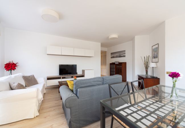 Apartment in Las Palmas de Gran Canaria - Centric 2BR Flat 5 min Walk to Las Canteras Beach Apartment in Las Palmas de Gran Canaria - Centric 2BR Flat 5 min Walk to Las Canteras Beach