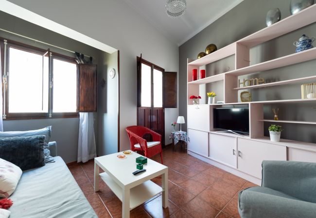 Apartment in Arucas - Balcony Spacious 2BR Historic Centre Arucas Apartment in Arucas - Balcony Spacious 2BR Historic Centre Arucas