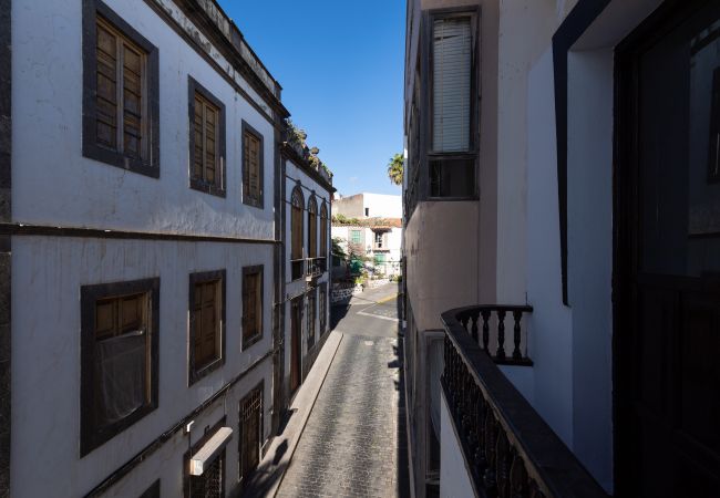 Apartment in Arucas - Balcony Spacious 2BR Historic Centre Arucas Apartment in Arucas - Balcony Spacious 2BR Historic Centre Arucas