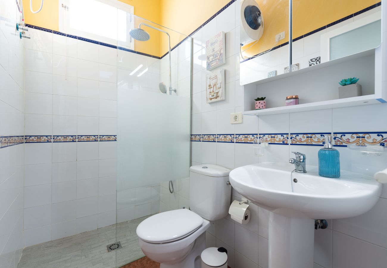 Apartment in Arucas - Balcony Spacious 2BR Historic Centre Arucas Apartment in Arucas - Balcony Spacious 2BR Historic Centre Arucas