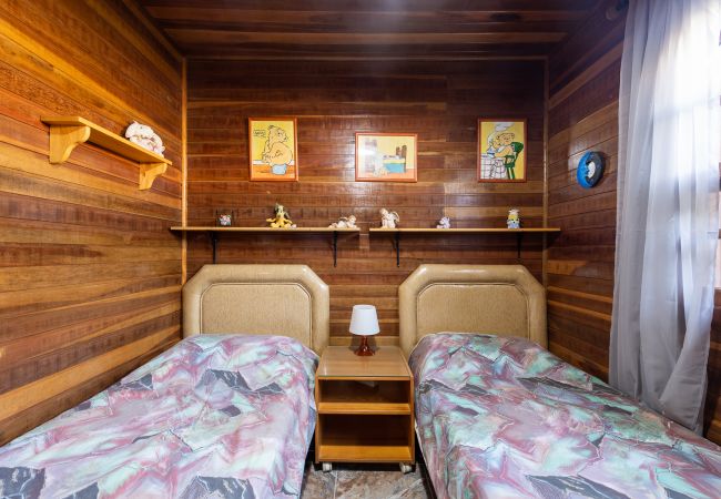 House in San Bartolomé de Tirajana - Camping Cabin - Private Solarium & Pool - BBQ House in San Bartolomé de Tirajana - Camping Cabin - Private Solarium & Pool - BBQ