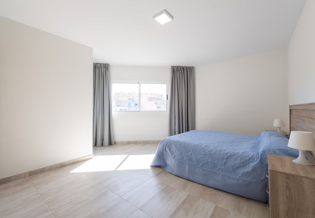 Apartment in Mogán - 2 min Walk to Beach - Sea Views Terrace - 1 Apartment in Mogán - 2 min Walk to Beach - Sea Views Terrace - 1