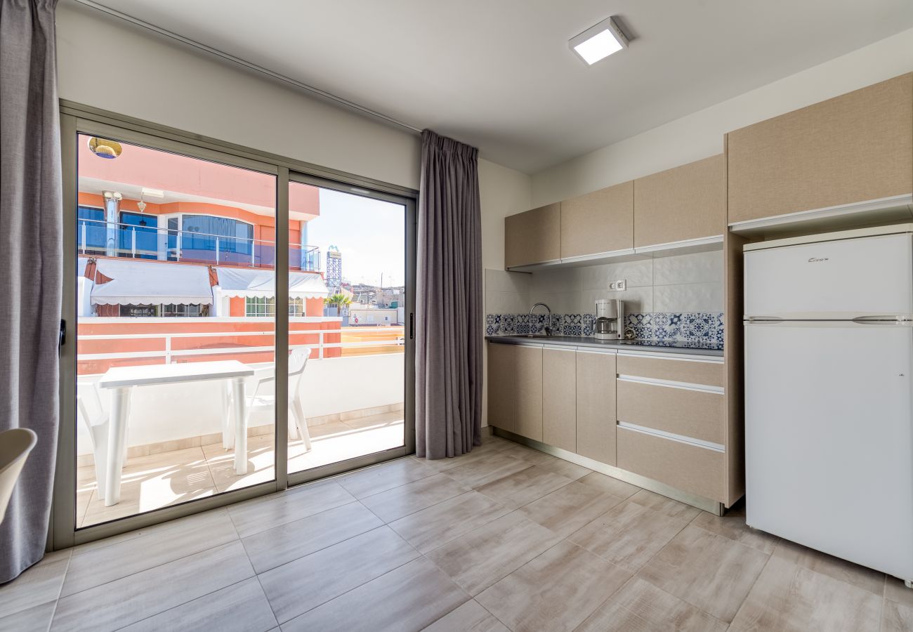 Apartment in Mogán - 2 min Walk to Beach - Sea Views Terrace - 1 Apartment in Mogán - 2 min Walk to Beach - Sea Views Terrace - 1