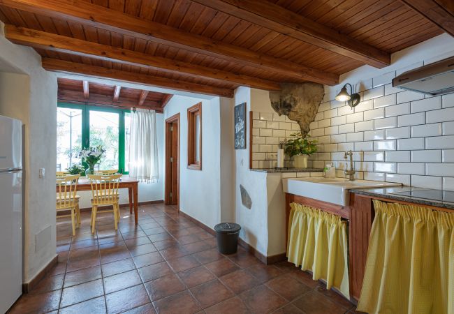 House in Santa Brígida - Sunset Views Terrace 2BR Cave House - Parking House in Santa Brígida - Sunset Views Terrace 2BR Cave House - Parking
