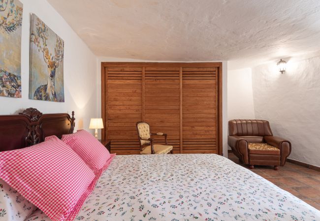 House in Santa Brígida - Sunset Views Terrace 2BR Cave House - Parking House in Santa Brígida - Sunset Views Terrace 2BR Cave House - Parking