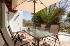 House in Santa Brígida - Sunset Views Terrace 2BR Cave House -...