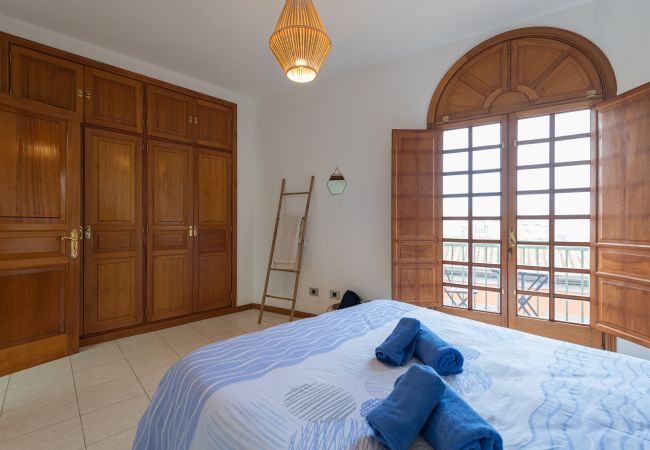 Villa in Gáldar - The Yellow House - Solarium - Climatized Pool Villa in Gáldar - The Yellow House - Solarium - Climatized Pool