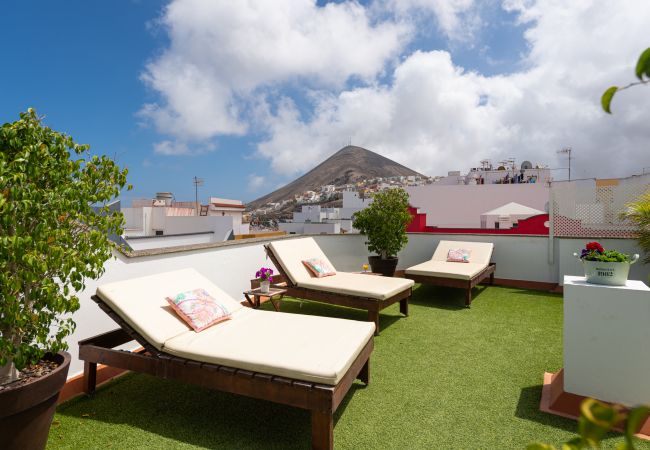 Villa in Gáldar - The Yellow House - Solarium - Climatized Pool Villa in Gáldar - The Yellow House - Solarium - Climatized Pool