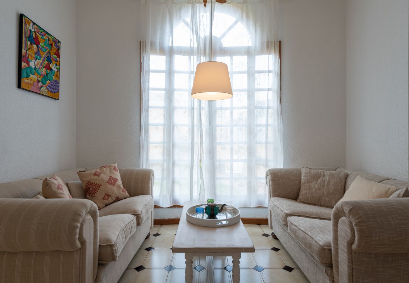 Villa in Gáldar - The Yellow House - Solarium - Climatized Pool Villa in Gáldar - The Yellow House - Solarium - Climatized Pool