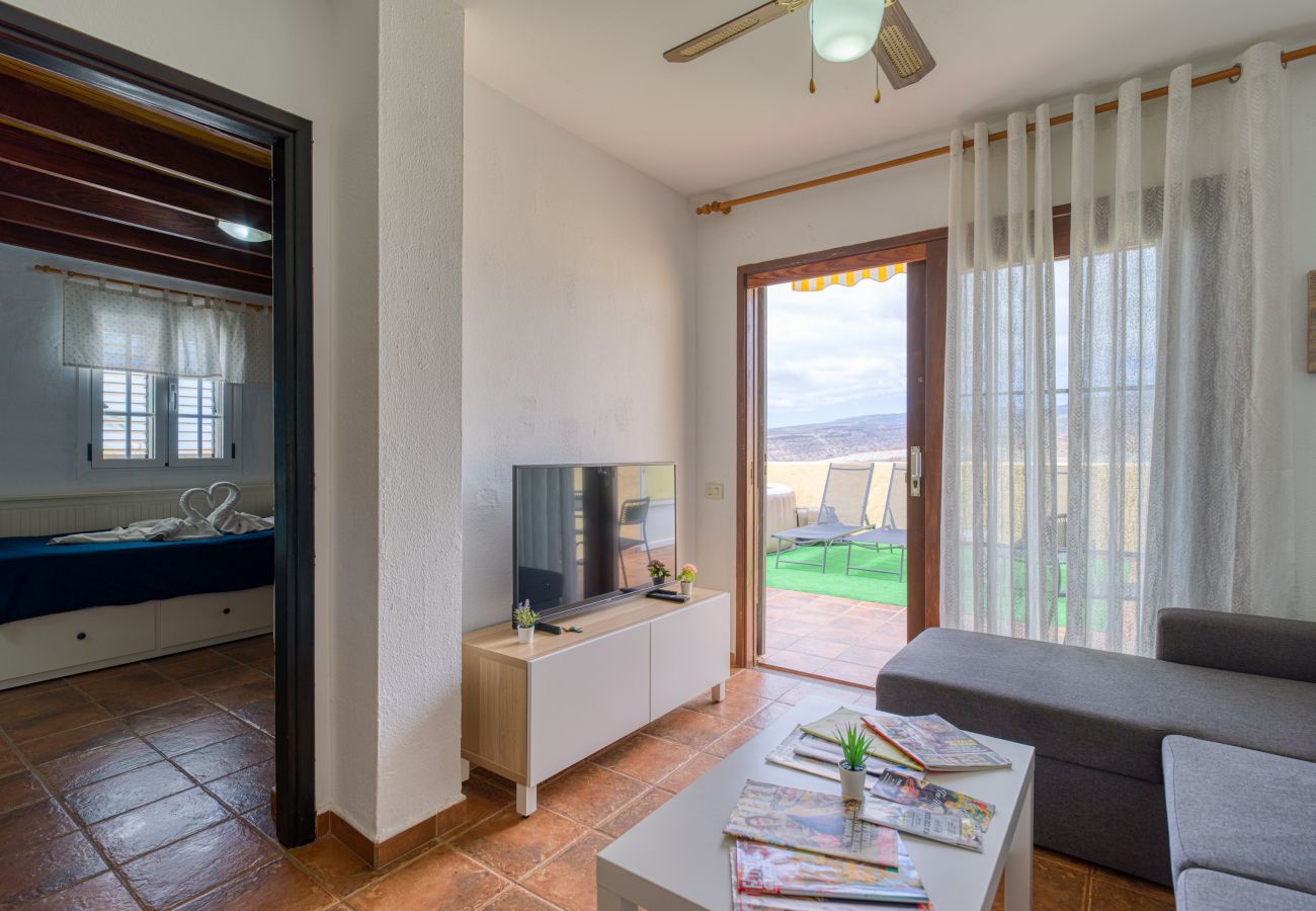 Apartment in Mogán - Private Solarium Home -  Terrace & Beach Views Apartment in Mogán - Private Solarium Home -  Terrace & Beach Views
