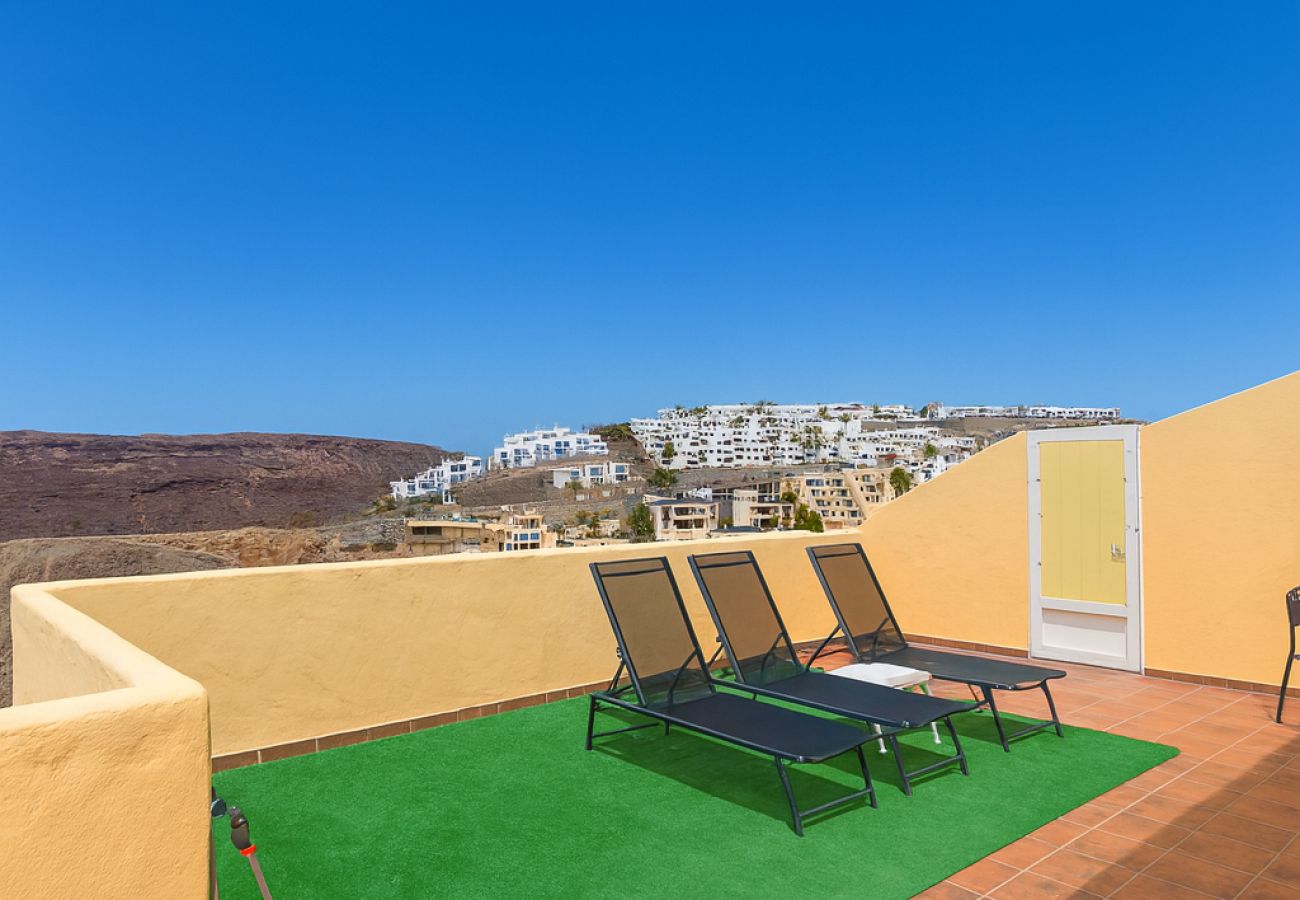 Apartment in Mogán - Private Solarium Home -  Terrace & Beach Views Apartment in Mogán - Private Solarium Home -  Terrace & Beach Views