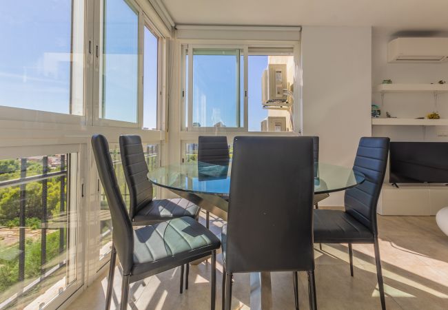 Apartment in Benidorm - Amazing Benidorm Views 2BR Flat - Pool - Parking Apartment in Benidorm - Amazing Benidorm Views 2BR Flat - Pool - Parking