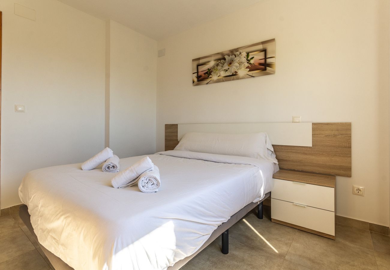 Apartment in Benidorm - Amazing Benidorm Views 2BR Flat - Pool - Parking Apartment in Benidorm - Amazing Benidorm Views 2BR Flat - Pool - Parking