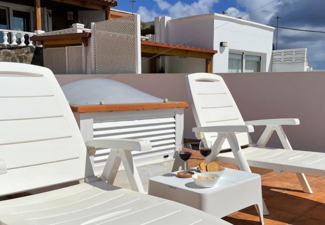 House in Telde - Harmony Beach House - 2BR Sea Views Terrace House in Telde - Harmony Beach House - 2BR Sea Views Terrace