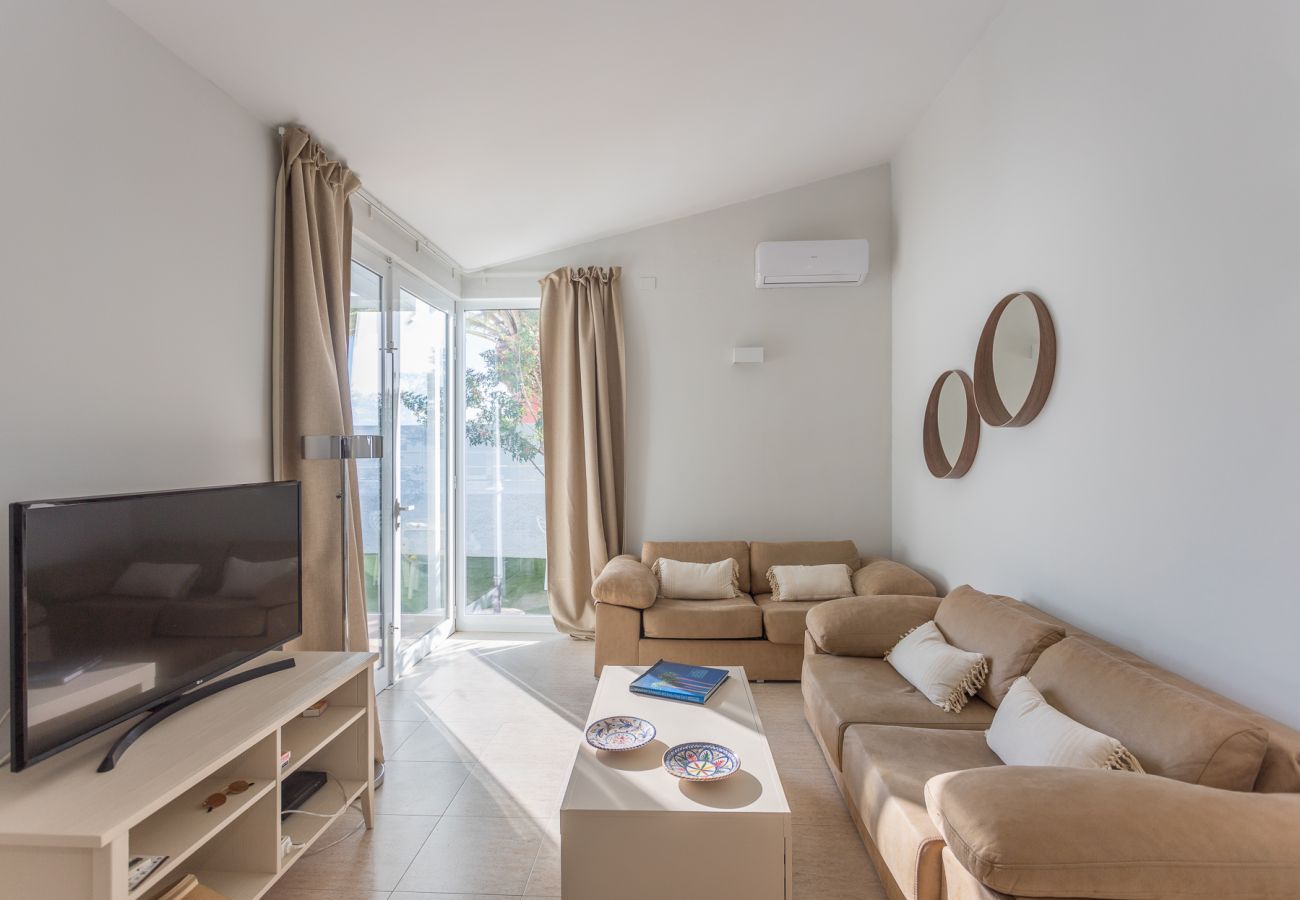 Bungalow in San Bartolomé de Tirajana - Luxury Bungalow - Private Terrace - Pool - AirCon Bungalow in San Bartolomé de Tirajana - Luxury Bungalow - Private Terrace - Pool - AirCon