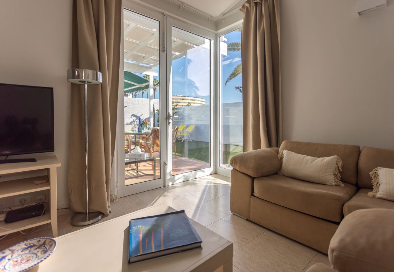 Bungalow in San Bartolomé de Tirajana - Luxury Bungalow - Private Terrace - Pool - AirCon Bungalow in San Bartolomé de Tirajana - Luxury Bungalow - Private Terrace - Pool - AirCon