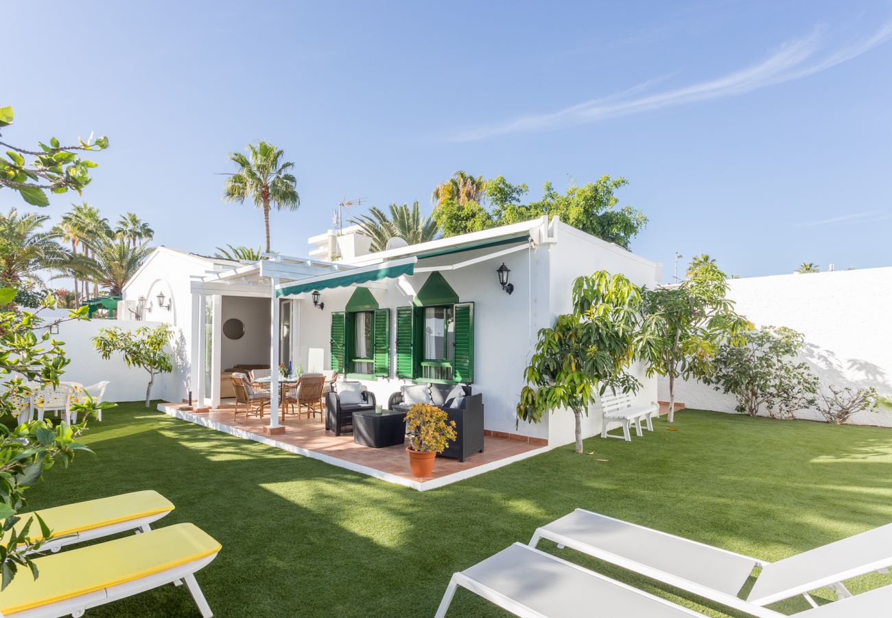 Bungalow in San Bartolomé de Tirajana - Luxury Bungalow - Private Terrace - Pool - AirCon Bungalow in San Bartolomé de Tirajana - Luxury Bungalow - Private Terrace - Pool - AirCon