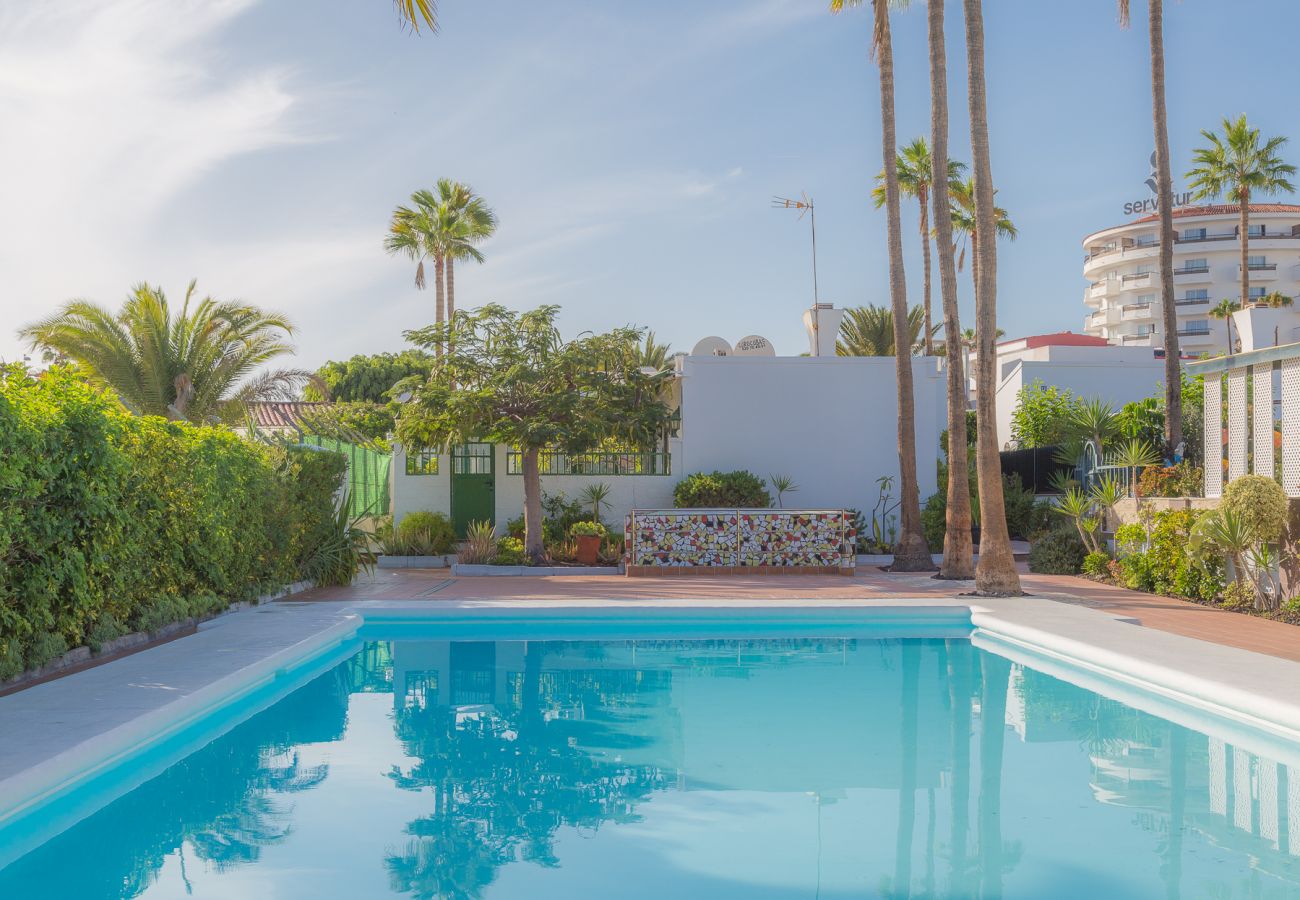 Bungalow in San Bartolomé de Tirajana - Luxury Bungalow - Private Terrace - Pool - AirCon Bungalow in San Bartolomé de Tirajana - Luxury Bungalow - Private Terrace - Pool - AirCon