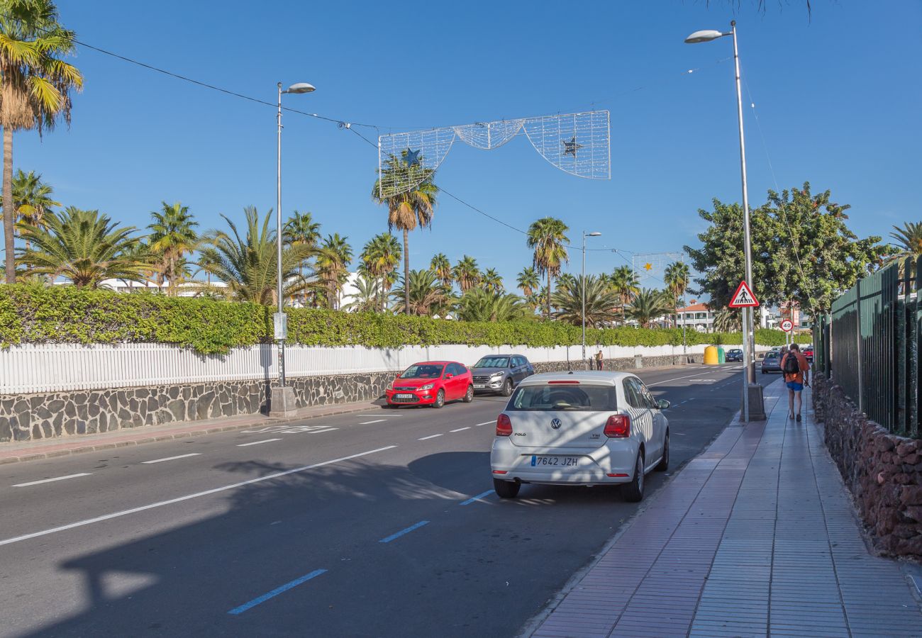 Bungalow in San Bartolomé de Tirajana - Luxury Bungalow - Private Terrace - Pool - AirCon Bungalow in San Bartolomé de Tirajana - Luxury Bungalow - Private Terrace - Pool - AirCon