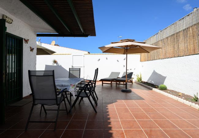 Apartment in San Bartolomé de Tirajana - Private Chill-out Terrace Bungalow - Pool Apartment in San Bartolomé de Tirajana - Private Chill-out Terrace Bungalow - Pool