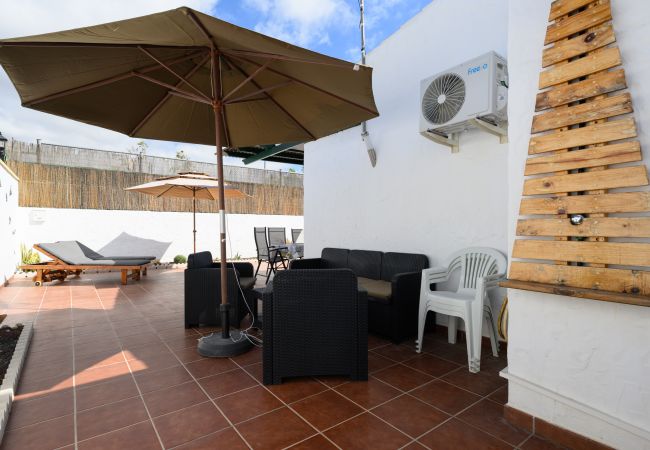 Apartment in San Bartolomé de Tirajana - Private Chill-out Terrace Bungalow - Pool Apartment in San Bartolomé de Tirajana - Private Chill-out Terrace Bungalow - Pool