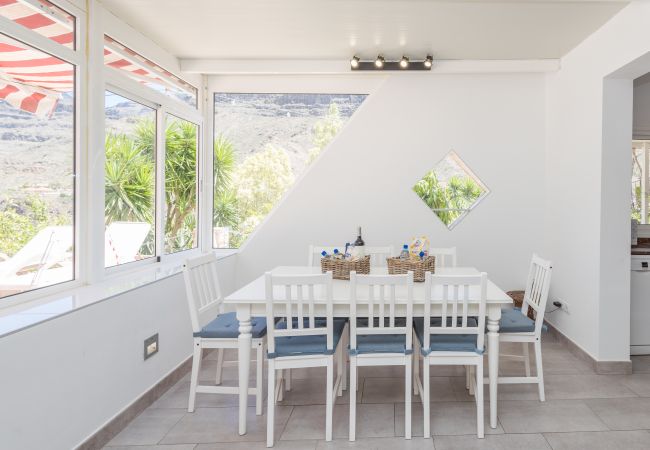 Cottage in San Bartolomé de Tirajana - 3BR Country Home - Private Pool & Terrace Cottage in San Bartolomé de Tirajana - 3BR Country Home - Private Pool & Terrace