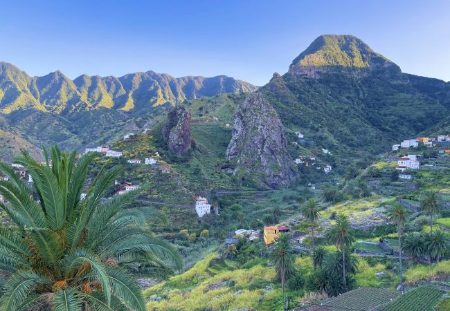 House in Hermigua - Ca' Yaya - Big House w/Terraces + Rooftop & Views House in Hermigua - Ca' Yaya - Big House w/Terraces + Rooftop & Views