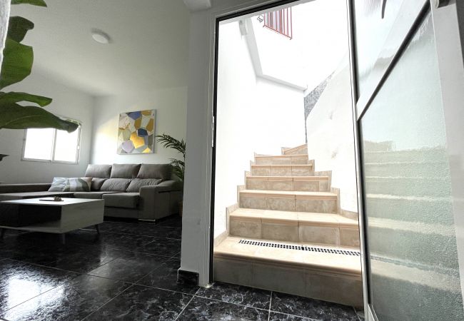House in Hermigua - Ca' Yaya - Big House w/Terraces + Rooftop & Views House in Hermigua - Ca' Yaya - Big House w/Terraces + Rooftop & Views