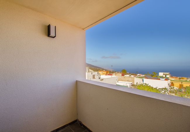 House in Arafo - Modern Balcony House - Solarium Terrace - Parking House in Arafo - Modern Balcony House - Solarium Terrace - Parking