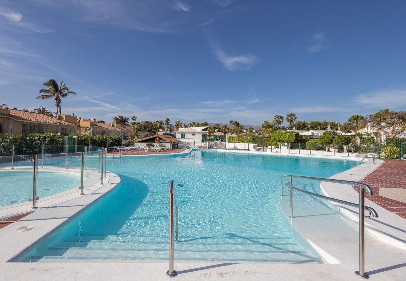 Bungalow in Maspalomas - Private Solarium Garden Bungalow