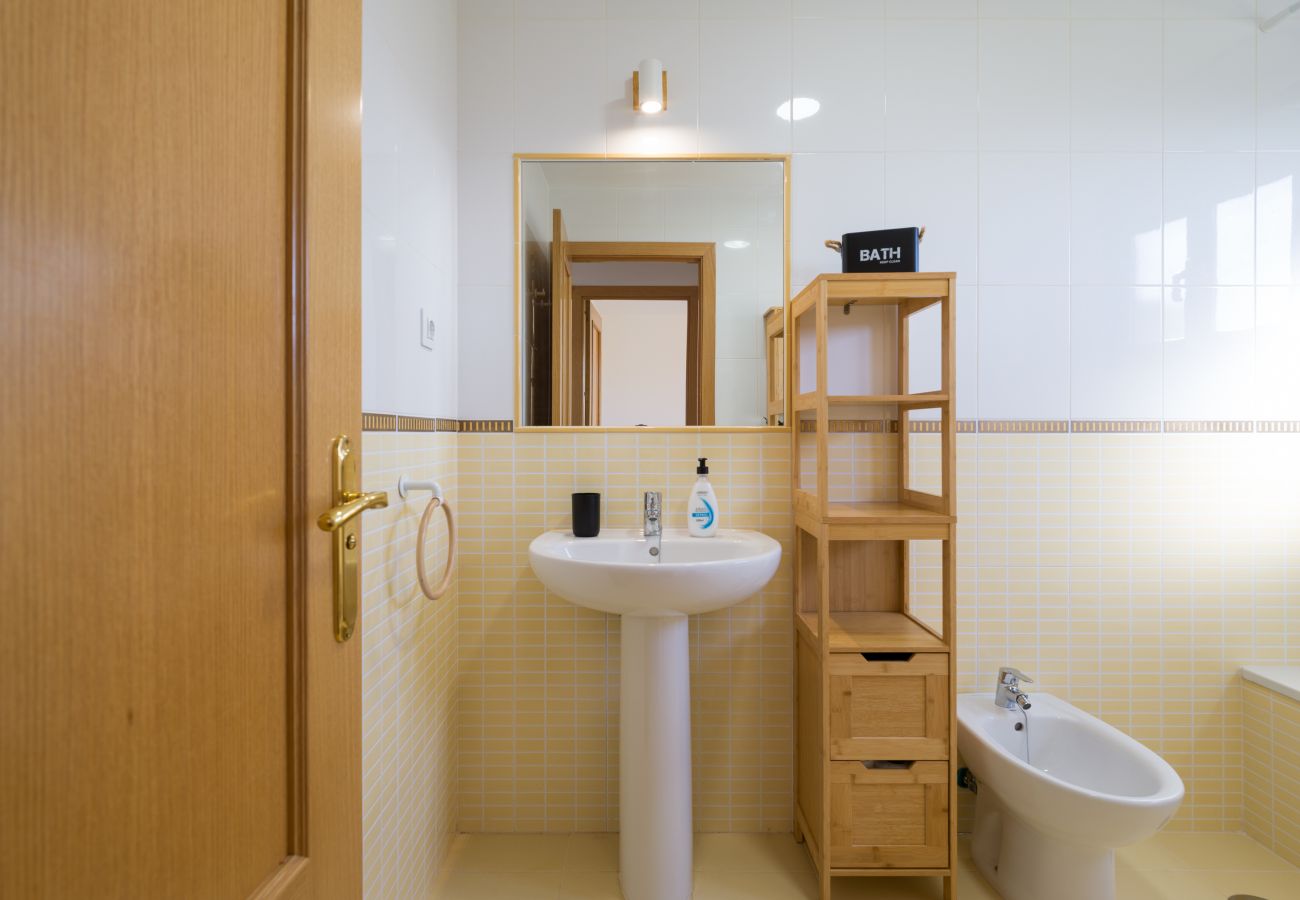 Apartment in La Oliva - Private Terrace Majanicho Home -Garden & Pool Apartment in La Oliva - Private Terrace Majanicho Home -Garden & Pool