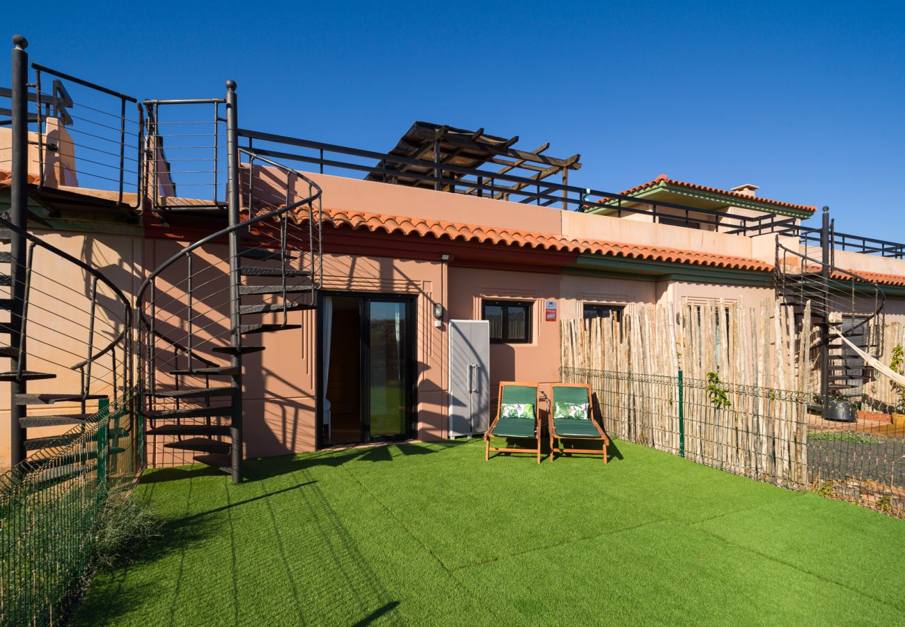 Apartment in La Oliva - Private Terrace Majanicho Home -Garden & Pool Apartment in La Oliva - Private Terrace Majanicho Home -Garden & Pool