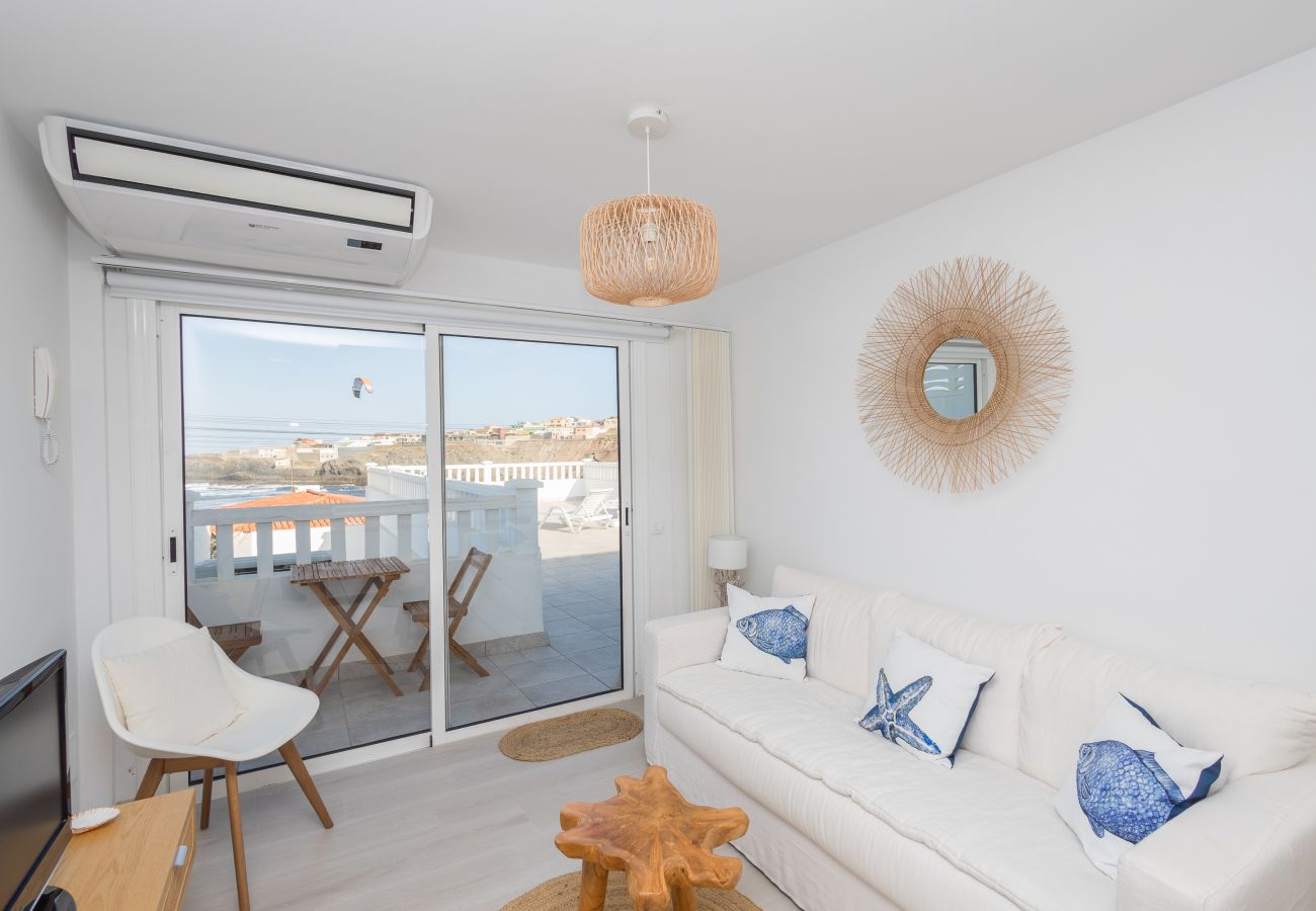 House in Telde - Sea Views Private Terrace 2BR House near the Beach