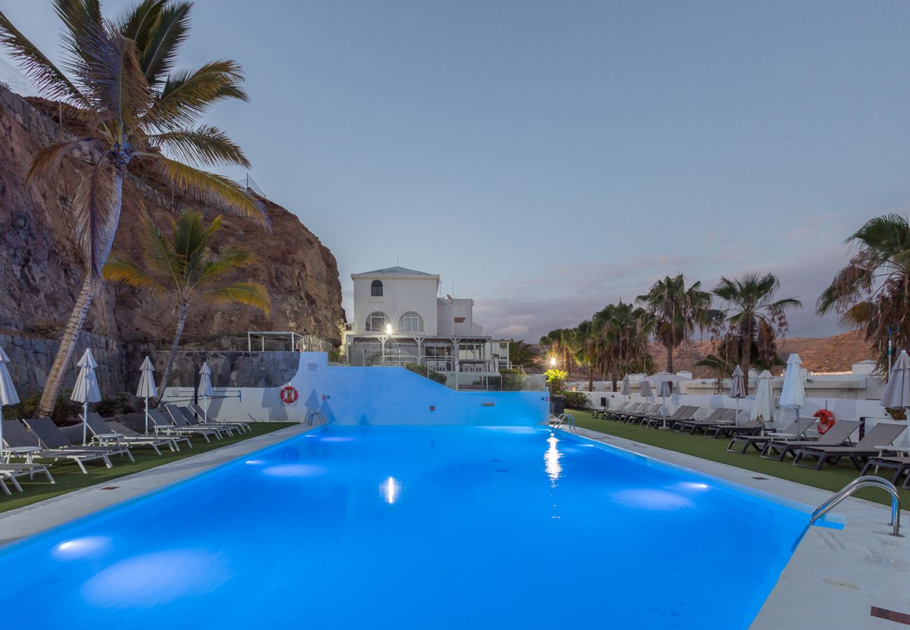 Apartment in Mogán - 2BR Private Terrace House - Solarium & Pool