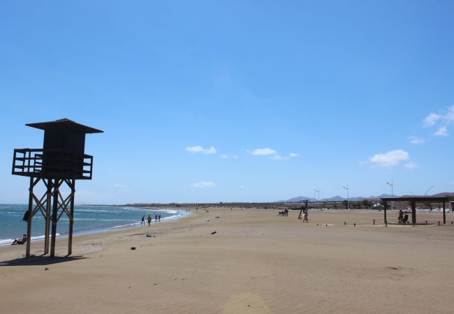 House in Playa Honda - 2BR Terrace Home - 10 min walk to the Beach House in Playa Honda - 2BR Terrace Home - 10 min walk to the Beach